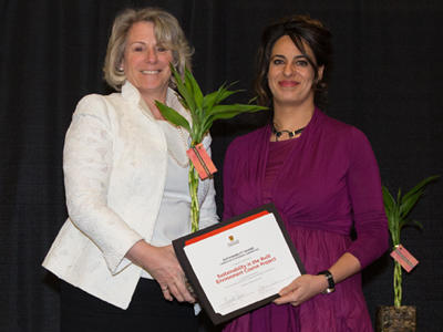 Elizabeth Cannon presents Caroline Hachem-Vermette with the Sustainability Award for Campus as a Learning Laboratory. 