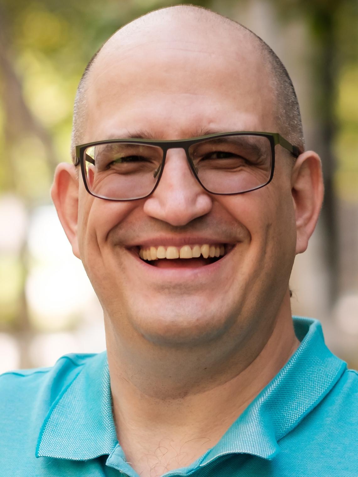Jason Bazylak, Associate Professor, Faculty of Applied Science and Engineering, University of Toronto Jason Bazylak, Associate Professor, Faculty of Applied Science and Engineering, University of Toronto