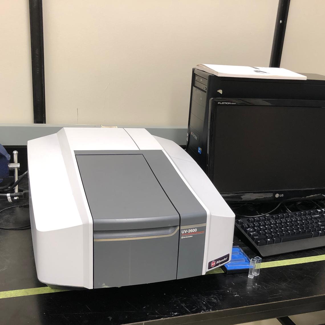 UV-Vis spectrophotometer