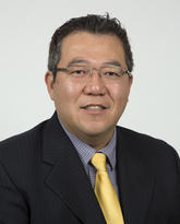 Photo of Simon Park, professor at U. Calgary.