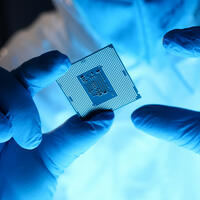 Electronics and electromagnetics
